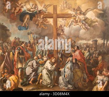 CAVA DE TIRRENI, ITALIE - 7 OCTOBRE 2025 : la peinture de la découverte de la Sainte Croix dans l'église Abbazia Santissima Trinita Banque D'Images