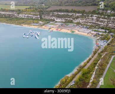 vue aérienne des lacs de halling et du centre de sports nautiques st andrews à halling kent Banque D'Images