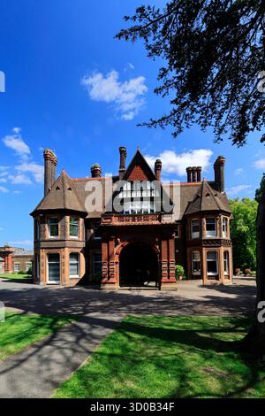 The Wardown House Museum, Luton Town, Bedfordshire, Angleterre, Royaume-Uni Banque D'Images