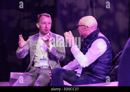 Vue générale des participants à la première journée des Luxembourg Venture Days 2025 au Luxexpo The Box à Kirchberg, Luxembourg, le 22 octobre 2025. L’événement rassemble des startups européennes, des investisseurs et des décideurs politiques pour discuter de l’innovation, du capital-risque et de la croissance technologique dans l’écosystème de l’UE. Banque D'Images