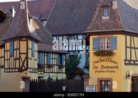 A Eguisheim, Alsace, France Banque D'Images