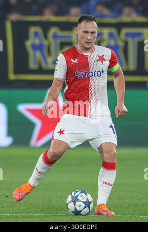 Bergame, Italie. 22 octobre 2025. Lukas Provod de Slavia lors du match de football de l'UEFA Champions League 25/26 entre Atalanta B.C. et SK Slavia Prague au New Balance Stadium de Bergame, Italie - mercredi 22 octobre 2025. Sport - Soccer . (Photo de Stefano Nicoli/Lapresse) crédit : LaPresse/Alamy Live News Banque D'Images