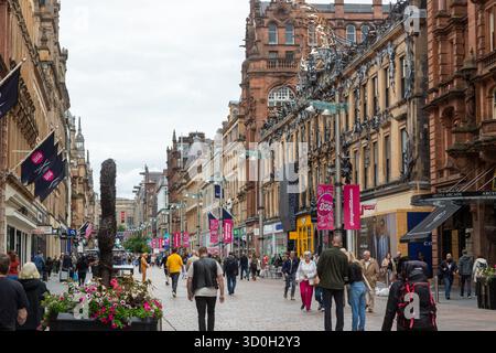 Touristes sur Buchanan Street, Glasgow, Écosse Banque D'Images
