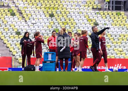 Gdansk, Poméranie, Pologne. 23 octobre 2025. Séance d'entraînement officielle de l'équipe nationale polonaise de football féminin au Polsat plus Arena de Gdansk avant le match amical de demain contre les pays-Bas. (Crédit image : © Marek Ladzinski/ZUMA Press Wire) USAGE ÉDITORIAL SEULEMENT ! Non destiné à UN USAGE commercial ! Banque D'Images