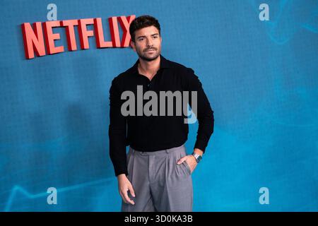 Madrid, Madrid, ESPAGNE. 24 octobre 2025. Le chanteur espagnol Pablo Alboran assiste à l'appel photo pour la présentation de la deuxième saison de 'Respira', la série dramatique Netflix. (Crédit image : © David Cruz Sanz/ZUMA Press Wire) USAGE ÉDITORIAL SEULEMENT ! Non destiné à UN USAGE commercial ! Banque D'Images