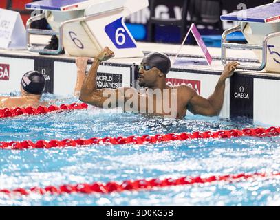 Toronto, Canada. 23 octobre 2025. Josh Liendo, du Canada, réagit après avoir remporté la finale masculine du 100m papillon à la Coupe du monde de natation aquatique 2025 à Toronto, Canada, le 23 octobre 2025. Crédit : Zou Zheng/Xinhua/Alamy Live News Banque D'Images