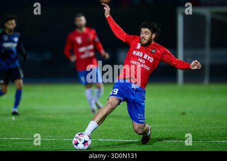 Hvidovre, Danemark. 23 octobre 2025. Marius Elvius (59 ans) de Hvidovre vu lors du match de Betinia Liga entre Hvidovre IF et HB Koge au Pro ventilation Arena de Hvidovre. Crédit : Gonzales photo/Alamy Live News Banque D'Images