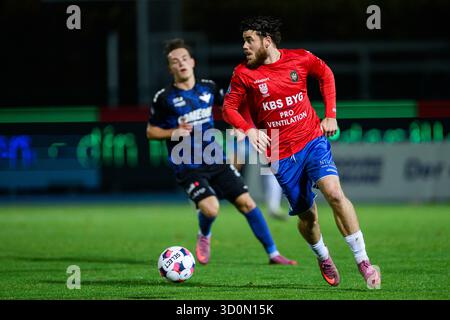 Hvidovre, Danemark. 23 octobre 2025. Marius Elvius (59 ans) de Hvidovre vu lors du match de Betinia Liga entre Hvidovre IF et HB Koge au Pro ventilation Arena de Hvidovre. Crédit : Gonzales photo/Alamy Live News Banque D'Images