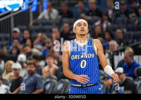 Orlando, Floride, États-Unis, Ocober 24, 2025, Orlando Magic Guard Anthony Black #0 au Kia Center. (Crédit photo : Marty Jean-Louis/Alamy Live News Banque D'Images