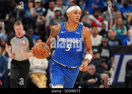 Orlando, Floride, États-Unis, Ocober 24, 2025, joueur Orlando Magic Paolo Banchero #5 au Kia Center. (Crédit photo : Marty Jean-Louis/Alamy Live News Banque D'Images