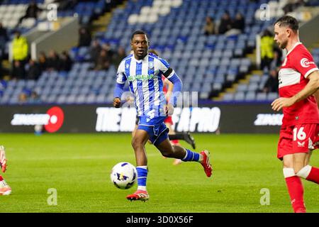 Sheffield, Royaume-Uni. 22 octobre 2025. Milieu de terrain de Sheffield Wednesday Sean Fusire (4) pendant le Sheffield Wednesday v Middlesbrough Sky Bet Championship au Hillsborough Stadium, Sheffield, Angleterre le 22 octobre 2025 crédit : Eleanor Hoad/Every second Media crédit : Every second Media/Alamy Live News Banque D'Images