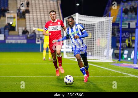 Sheffield, Royaume-Uni. 22 octobre 2025. Milieu de terrain de Sheffield Wednesday Sean Fusire (4) pendant le Sheffield Wednesday v Middlesbrough Sky Bet Championship au Hillsborough Stadium, Sheffield, Angleterre le 22 octobre 2025 crédit : Eleanor Hoad/Every second Media crédit : Every second Media/Alamy Live News Banque D'Images