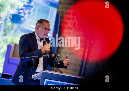 Brandenburg an Der Havel, Allemagne. 25 octobre 2025. Tino Chrupalla, président du groupe parlementaire AFD, intervient lors de l'événement AFD-Brandenburg 'Time for Brandenburg' à l'occasion de Paulikloster. Crédit : Fabian Sommer/dpa/Alamy Live News Banque D'Images