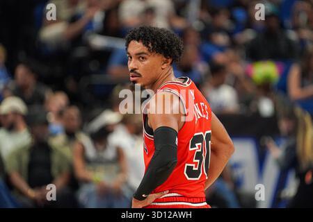 Orlando, Floride, États-Unis, 25 octobre 2025, les Chicago Bulls gardent Tre Jones #30 au Kia Center. (Crédit photo : Marty Jean-Louis/Alamy Live News Banque D'Images