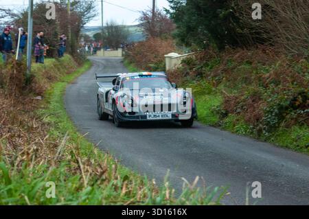 Dimanche 26 octobre 2025, Bantry West Cork Ireland ; le Rallye Fastnet est revenu à Bantry après un bec de 2 ans. Organisé par le Skibbereen et le District car Club, il a permis à 160 voitures et participants de se rendre à Bantry et dans les environs. Barry Morris, Tyrone le long de la 2ème étape. Credit ED/Alamy Live News Banque D'Images
