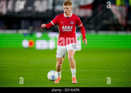 Alkmaar, pays-Bas. 26 octobre 2025. ALKMAAR, 26-10-2025, stade AFAS, saison 2025/2026, football néerlandais Eredivisie, match entre l'AZ et le FC Utrecht, photo montre le joueur de l'AZ Kees Smit Credit : Pro Shots/Alamy Live News Banque D'Images