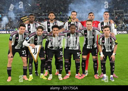 Stadio Olimpico, Rome, Italie. 26 octobre 2025. Football italien Serie A ; Lazio contre Juventus ; la formation de départ du FC Juventus crédit : action plus Sports/Alamy Live News Banque D'Images