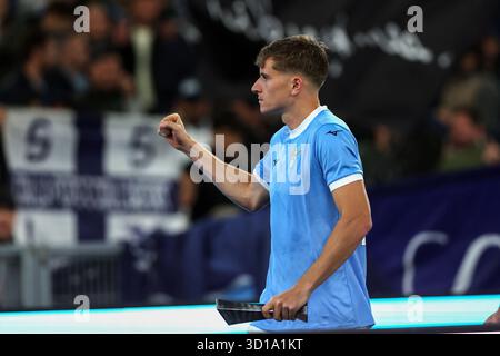 Rome, Italie. 26 octobre 2025. Toma Basic du Lazio célèbre lors du match de football Serie A Enilive 2025-2026 jour 8, entre le SS Lazio et le FC Juventus Turin au stade Olympique. Scores finaux ; Lazio 1- 0 Juventus. Crédit : SOPA images Limited/Alamy Live News Banque D'Images