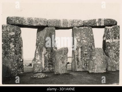 Cercle de pierre de Stonehenge dans le Wiltshire, Royaume-Uni. Un site du patrimoine mondial. Images du début du XXe siècle. Banque D'Images