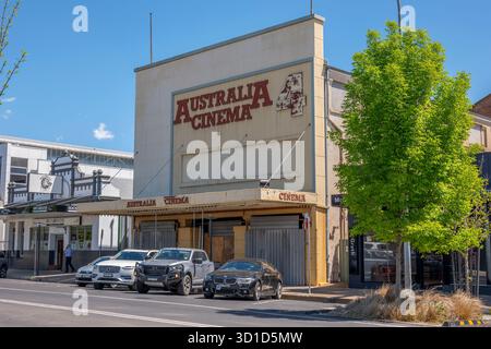 Un théâtre et plus tard un cinéma (1906) a été sur ce site à Orange Nouvelle-Galles du Sud, depuis 1886, il a finalement fermé avec 4 cinémas en 2009, une église, aujourd'hui abandonnée Banque D'Images