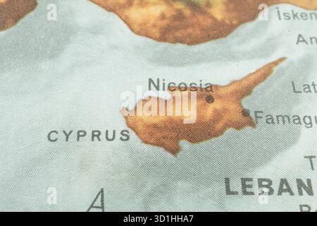 La carte politique de la région de la Méditerranée orientale montre Chypre divisée, Nicosie en son sein, Israël et le Liban adjacent à Chypre Banque D'Images