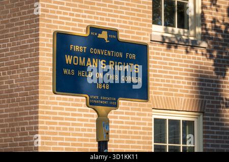 Seneca Falls, New York, honore la lutte pour l’égalité sur le site de la première Convention des droits de la femme en 1848 Banque D'Images