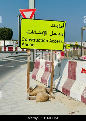 Panneau d'avertissement d'accès aux travaux de construction Banque D'Images