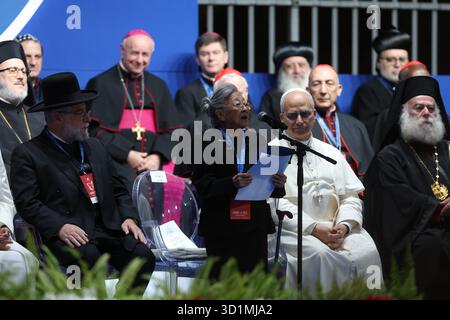 Rome, Italie, 28 octobre 2025 : le discours final du survivant de la bombe atomique et militant pour la paix Koko Kondo devant le pape Léon XIV et represe Banque D'Images