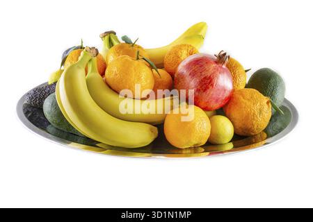 Assortiment de fruits et légumes frais de bananes, grenade, citron, mandarine et avocat Banque D'Images
