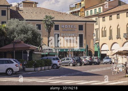 PADOUE, ITALIE 17 JUILLET 2020 : une vue sur une allée à Padoue, Italie Banque D'Images