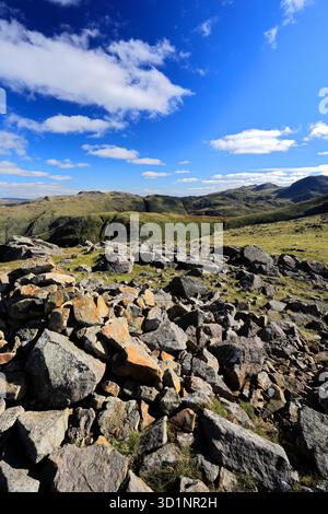 Vue du sommet cairn de Brandreth est tombé au-dessus de la vallée de Gillercomb, Cumbria, Lake District National Park, Angleterre, Royaume-Uni Brandreth Fell est l'un des Banque D'Images