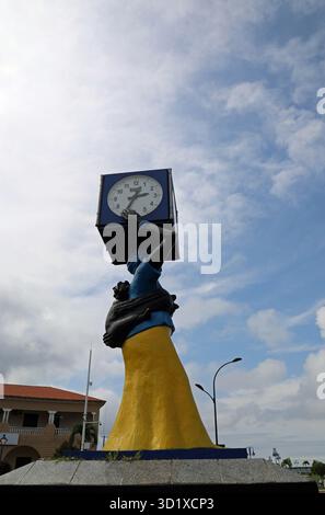 Horloge originale à Bata en Guinée équatoriale Banque D'Images