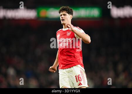 Londres, Royaume-Uni. 29 octobre 2025. Christian Norgaard d'Arsenal lors du match Arsenal v Brighton & Hove Albion Carabao Cup Round of 16 à l'Emirates Stadium, Londres, Angleterre, le 29 octobre 2025 crédit : Dylan Hepworth/Every second Media crédit : Every second Media/Alamy Live News Banque D'Images