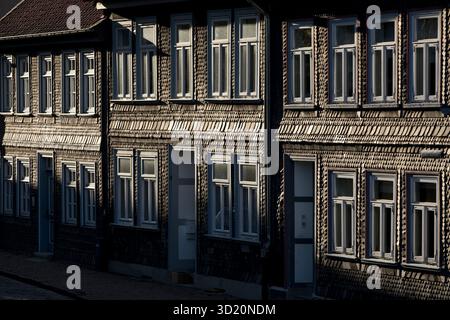 Façades avec maisons à colombages dans la vieille ville, Goslar, basse-Saxe, Allemagne, Europe Banque D'Images