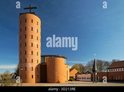 Antonius Vluyn Catholic Church, Neukirchen-Vluyn, Ruhr area, Lower Rhine, North Rhine-Westphalia, Allemagne, Europe Banque D'Images