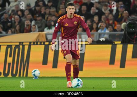 Rome, Italie. 29 octobre 2025. Matias Soule de L'AS Roma lors de la série A match entre L'AS Roma contre Parme au stade olimpico à Rome, Italie, le 29 octobre 2025. Mattia Vian Credit : Agence photo indépendante/Alamy Live News Banque D'Images