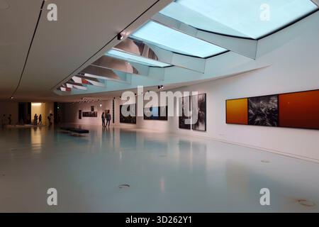 Intérieur du MAAT (Musée d'Art, d'architecture et de technologie) à Lisbonne, Portugal, Europe Banque D'Images