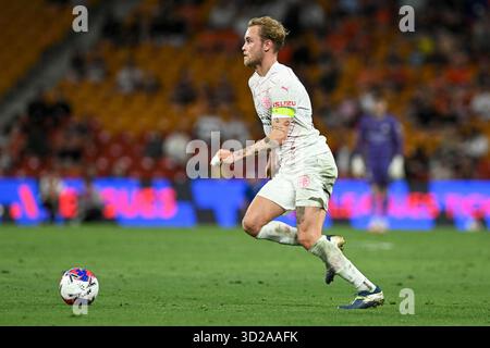 31 octobre 2025 ; Suncorp Stadium, Brisbane, Queensland, Australie : a League Football, Brisbane Roar contre Melbourne City ; Nathaniel Atkinson de Melbourne City Banque D'Images