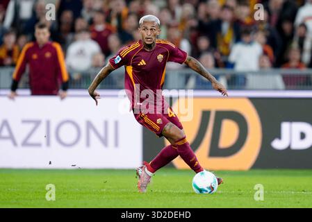 Rome, Italie. 29 octobre 2025. Wesley de L'AS Roma lors du match de Serie A Enilive entre L'AS Roma et Parme Calcio1913 au Stadio Olimpico le 29 octobre 2025 à Rome, Italie. Crédit : Giuseppe Maffia/Alamy Live News Banque D'Images