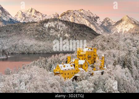 Château de Hohenschwangau, Hohenschwangau, Bayern, Bavière, Allemagne, Europe Banque D'Images