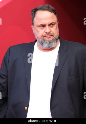 Nottingham, Royaume-Uni. 01 novembre 2025. Evangelos Marinakis, le propriétaire de Nottingham Forest, a donné le coup d'envoi du match de premier League entre Nottingham Forest et Manchester United au City Ground de Nottingham. Crédit : SPP Sport Press photo. /Alamy Live News Banque D'Images
