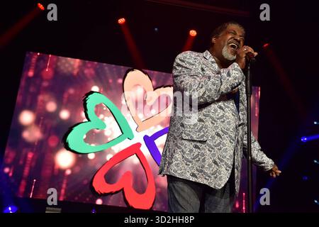 16. Gala de charité de rires Sidney Youngblood singt live zur 16. Gala de charité des coeurs rigolais im JM Marriott Hotel à Berlin AM 01.11.2025 *** 16 Gala de charité des coeurs rigolais Sidney Youngblood chante en direct au 16 Gala de charité des coeurs rigolais au JM Marriott Hotel à Berlin le 01 11 2025 Photopress Mueller Banque D'Images