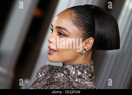 Los Angeles, États-Unis. 01 novembre 2025. Tessa Thompson arrive au Gala du film d'art LACMA 2025 qui se tient au LACMA à Los Angeles, CA, le samedi 1er novembre 2025. (Photo de Juan Pablo Rico/Sipa USA) crédit : Sipa USA/Alamy Live News Banque D'Images