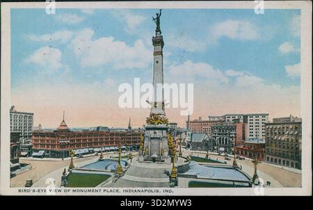 Carte postale montrant une vue à vol d'oiseau de Monument place avec le Soldiers and Sailors Monument au centre, entouré de bâtiments historiques, Indianapolis, Indiana, États-Unis, 1924. Banque D'Images