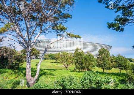 Le Cap, Afrique du Sud, 29.08.2025 : le stade, connu depuis 2021 sous le nom de stade DHL, a été construit dans le cadre de l'organisation de la Coupe du monde de la FIFA 2010. Banque D'Images