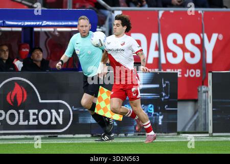 Utrecht, pays-Bas. 02 novembre 2025. UTRECHT, 02-11-2025, stade Galgenwaard, saison 2025/2026, Football Néerlandais Eredivisie, match entre le FC Utrecht et le NEC Nijmegen, photo montre le joueur du FC Utrecht Miguel Rodriguez crédit : Pro Shots/Alamy Live News Banque D'Images