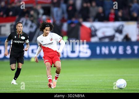 Utrecht, pays-Bas. 02 novembre 2025. UTRECHT, 02-11-2025, stade Galgenwaard, saison 2025/2026, Football Néerlandais Eredivisie, match entre le FC Utrecht et le NEC Nijmegen, le joueur du FC Utrecht Gjivai Zechiel crédit : Pro Shots/Alamy Live News Banque D'Images