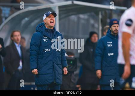 Drammen 20251102. L'entraîneur des Vikings Morten Jensen dans le match de football Elite Series entre Strømsgodset et Viking au stade Marienlyst. Photo : Trond R. Teigen / NTB ce texte est traduit automatiquement Banque D'Images