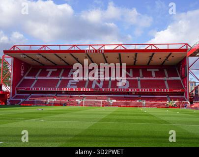 West Bridgford, Royaume-Uni. 01 novembre 2025. Vue générale à l'intérieur du stade pendant le match de Nottingham Forest contre Manchester United premier League au City Ground, West Bridgford, Angleterre le 1er novembre 2025 crédit : Eleanor Hoad/Every second Media crédit : Every second Media/Alamy Live News Banque D'Images