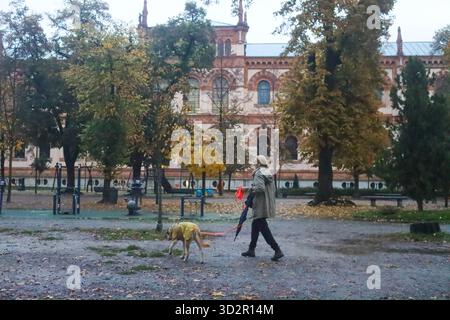 Milan, Italie. 2 novembre 2025. Milan (Italie), 02/11/2025 - temps/temps pluvieux - le temps a été principalement pluvieux et un peu plus frais à Milan dans l'après-midi du dimanche 2 novembre 2025. (Foto : Edson de Souza/Thenews2/Zumapress) (crédit image : © Edson Teodoro de Souza/TheNEWS2 via ZUMA Press Wire) USAGE ÉDITORIAL SEULEMENT ! Non destiné à UN USAGE commercial ! Banque D'Images